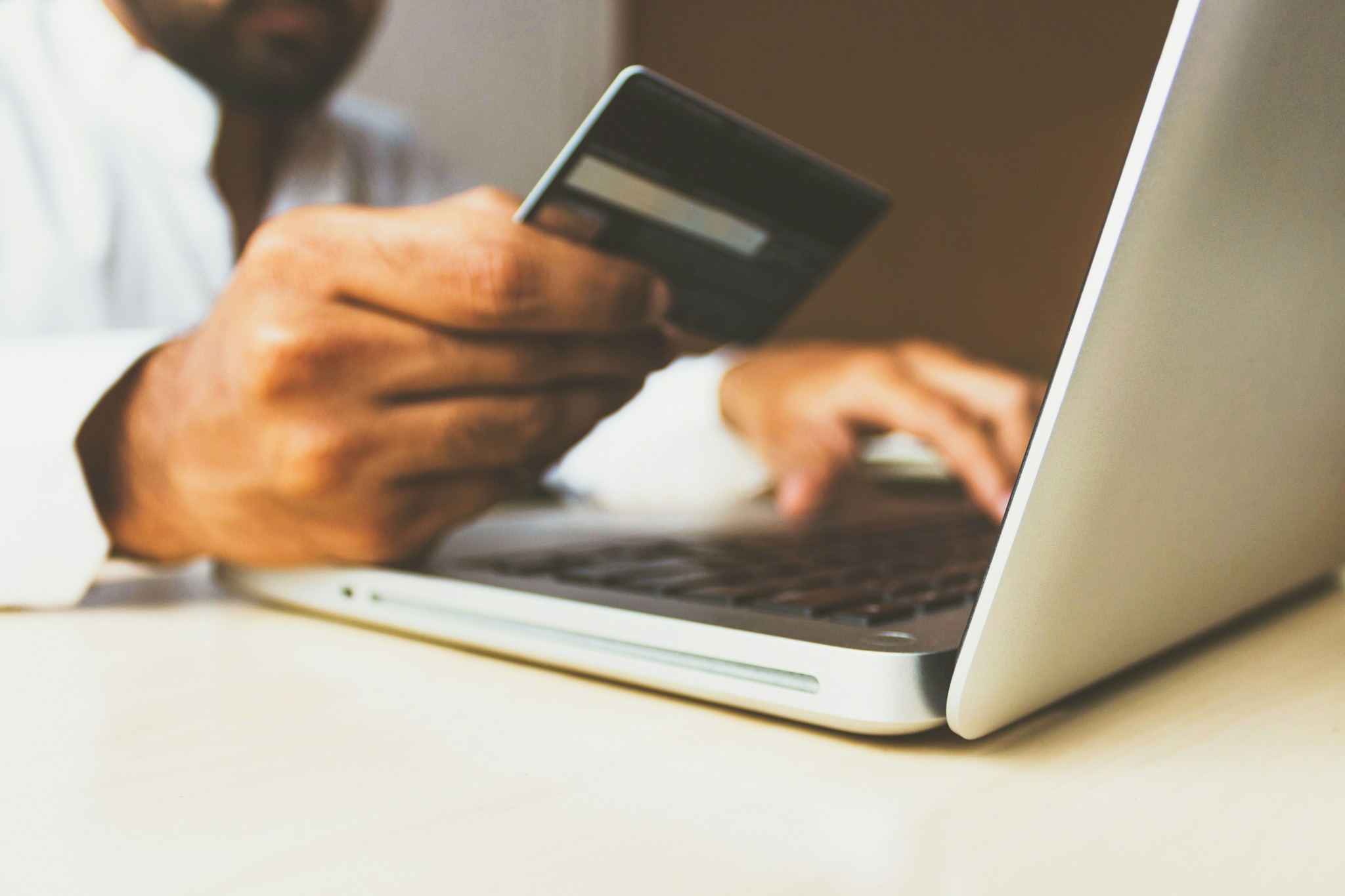 High Risk Payment Solutions in Europe: How Merchants Can Scale Safely?